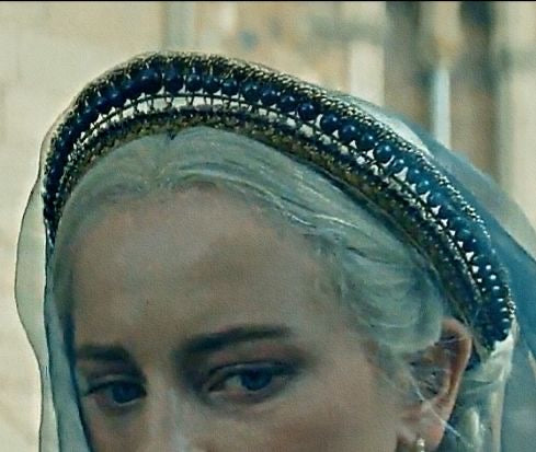 Helaena Targaryen cosplay